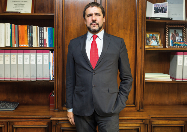 La Equitativa cumple con la palabra empeñada y se adapta a los cambios