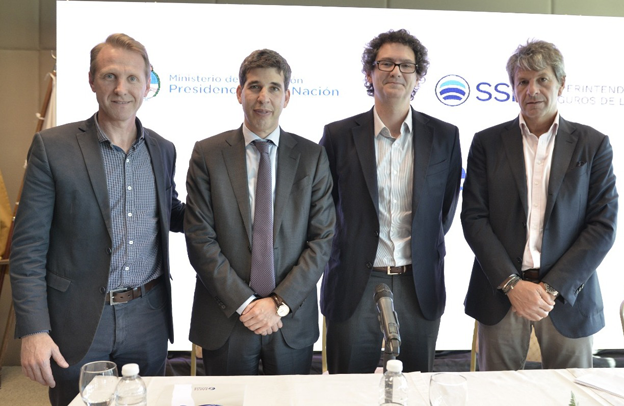 Anuncian nueva normativa para que las aseguradoras inviertan en proyectos emprendedores