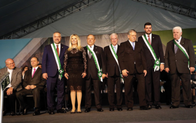 Distinción para Néstor Abatidaga en Brasil