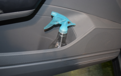 Alcohol en gel en el Auto