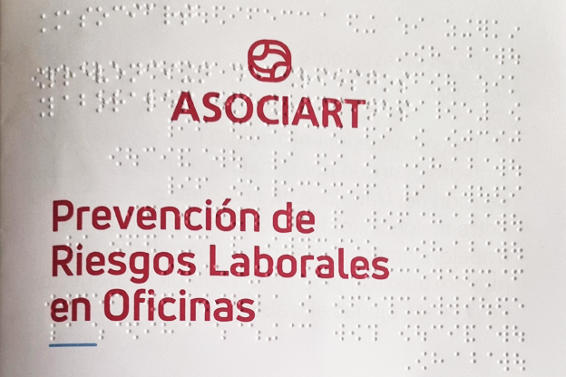 Comprometido con la integración social, Grupo San Cristóbal presenta su primer folleto en sistema Braille