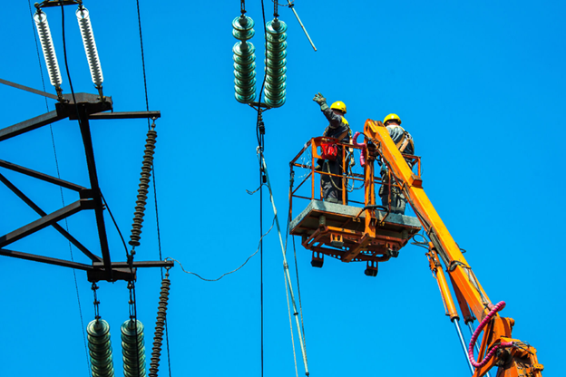 Nuevo reglamento para trabajos con alta tensión eléctrica