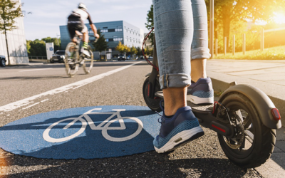 El impacto de moverse distinto: el auge de las bicicletas y monopatines eléctricos