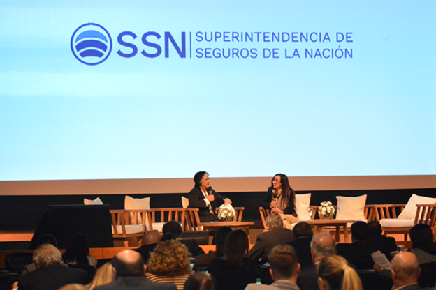 II Cumbre Iberoamericana del Seguro