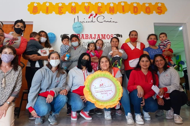 La Caja con The Human Safety Net junto a Haciendo Camino y la Fundación  Emmanuel desarrollan talleres con foco en los valores de crianza