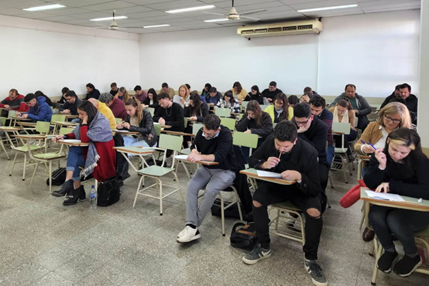 Se graduó la primera PAS del Programa de Becas de RUS y FAPASA