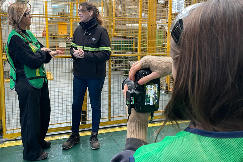 Pilkington: Visitas a planta