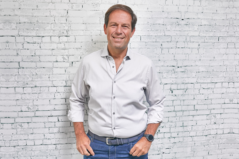 Hawk Group sella alianza estratégica con Megatone.net para la comercialización de seguros