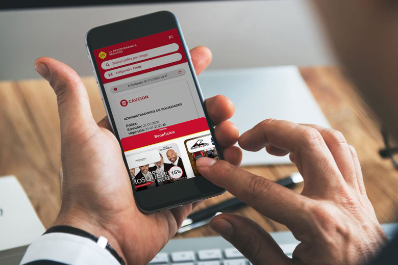 La Tecnología al servicio del usuario: Actualización de las Aplicaciones para Asegurados