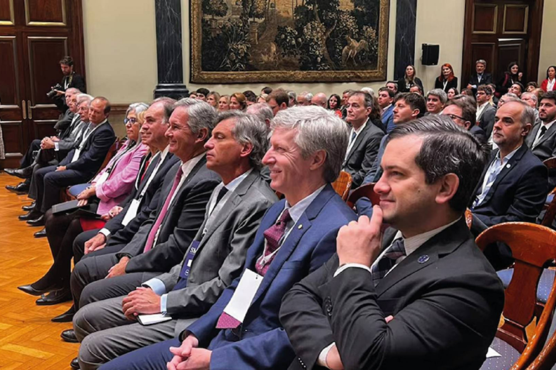 La SSN se suma a la Semana Mundial del Inversor, promoviendo políticas de equilibrio fiscal y transparencia en el mercado asegurador