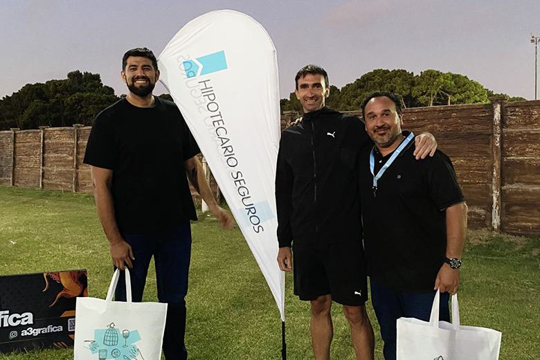 Marcelo Barovero llegó a Pinamar con su clínica deportiva y charla inspiradora de la mano de Hipotecario Seguros