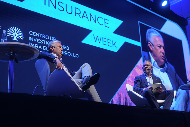 El gobernador mendocino Alfredo Cornejo combinó diagnóstico y advertencia: elogió los avances en estabilidad macro, y solicitó una reforma integral del federalismo fiscal