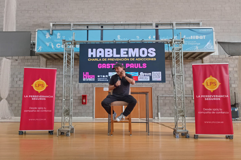 La Perseverancia Seguros participó en la organización de charlas sobre control de adicciones en Tres Arroyos