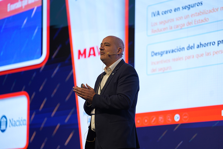 ADIRA participó del Congreso Regional de Seguros 2026 en Paraná
