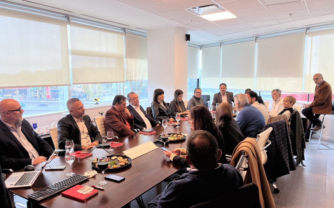 Mapfre celebró el Día del Periodista y presentó su nueva imagen en un encuentro exclusivo