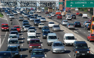 Cómo actuar ante una detención inesperada en una autopista
