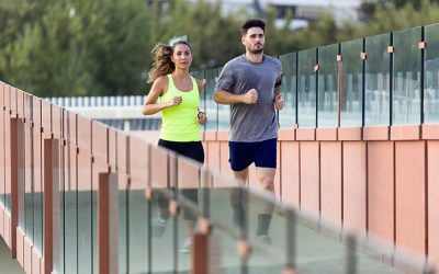 Rumbo a los 42K: siete claves para entrenar el cuerpo y la mente antes, durante y después de una maratón